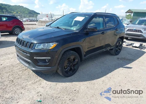 2018 Jeep Compass Altitude 4X4 z USA, uszkodzony, nr VIN 3C4NJDBB9JT298917